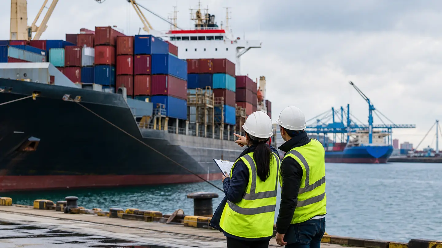 China to UK Shipping Costs: What Importers Pay and Can Reclaim